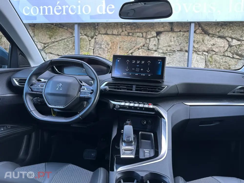 Peugeot 5008 1.5 BlueHDi Allure EAT8