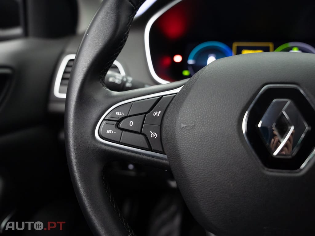 Renault Mégane Sport Tourer 1.6 E-Tech Plug-In Limited