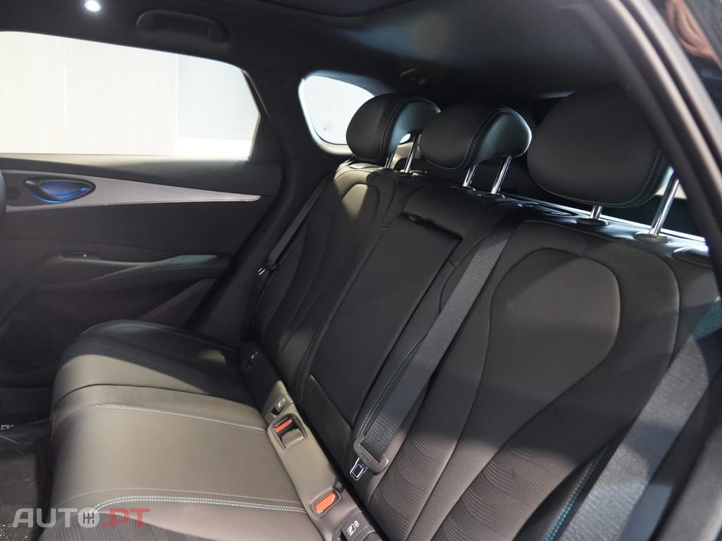 BYD Seal 6 1.5 DM-i Touring Comfort
