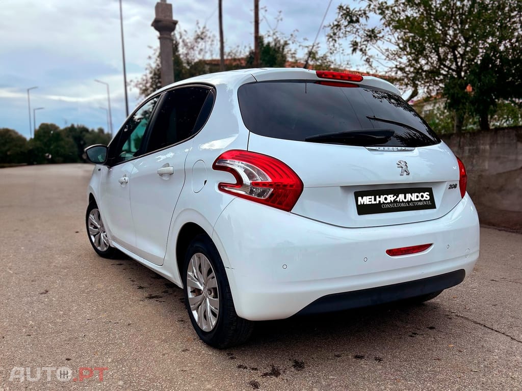 Peugeot 208 1.2 VTi Style