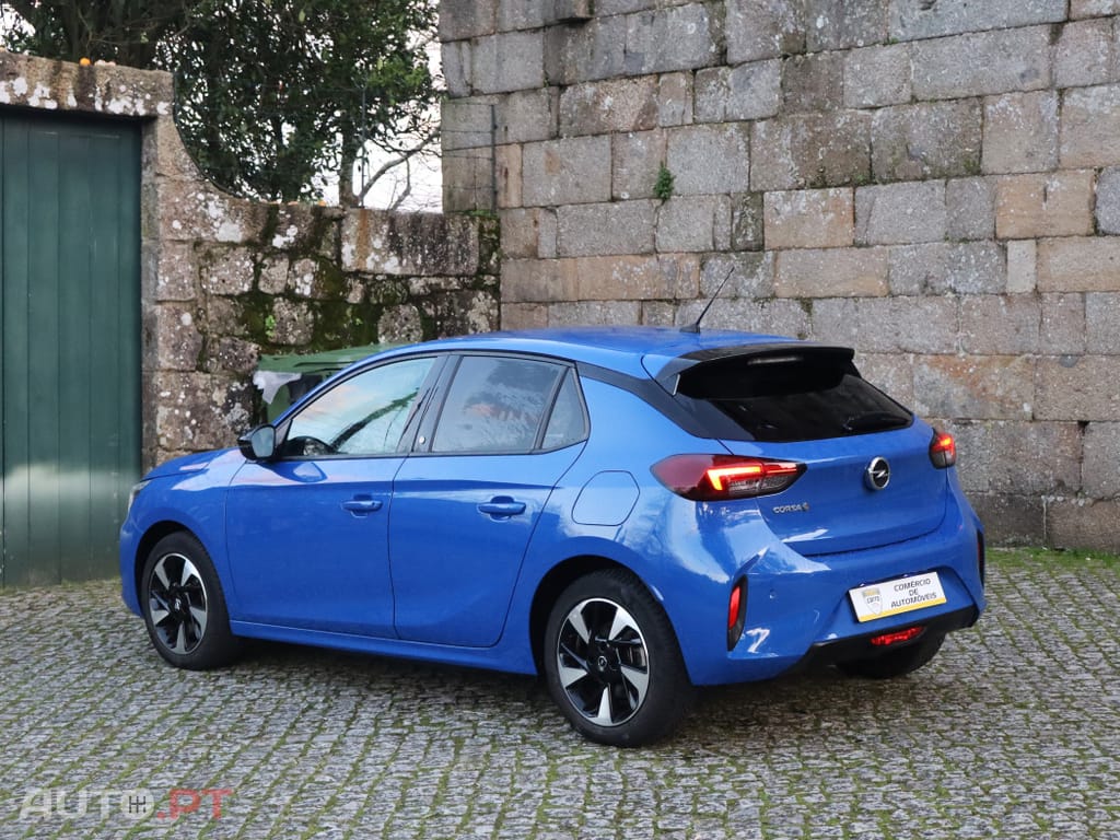 Opel Corsa-E e-GS Line