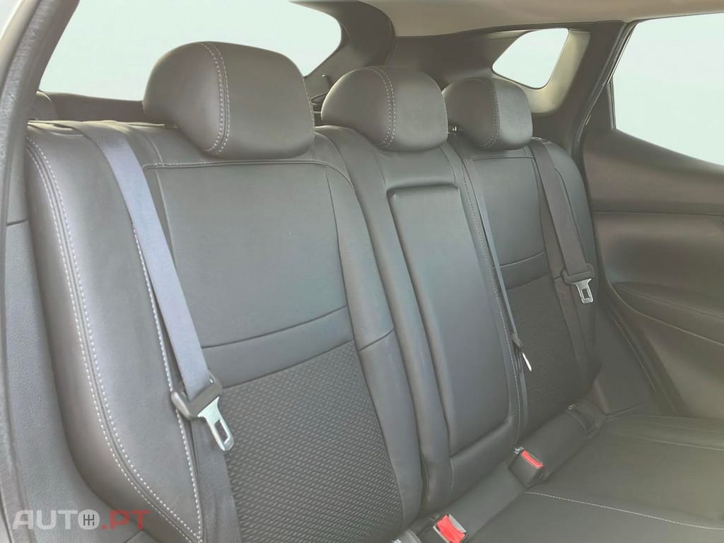 Nissan Qashqai 1.3 DIG-T Tekna