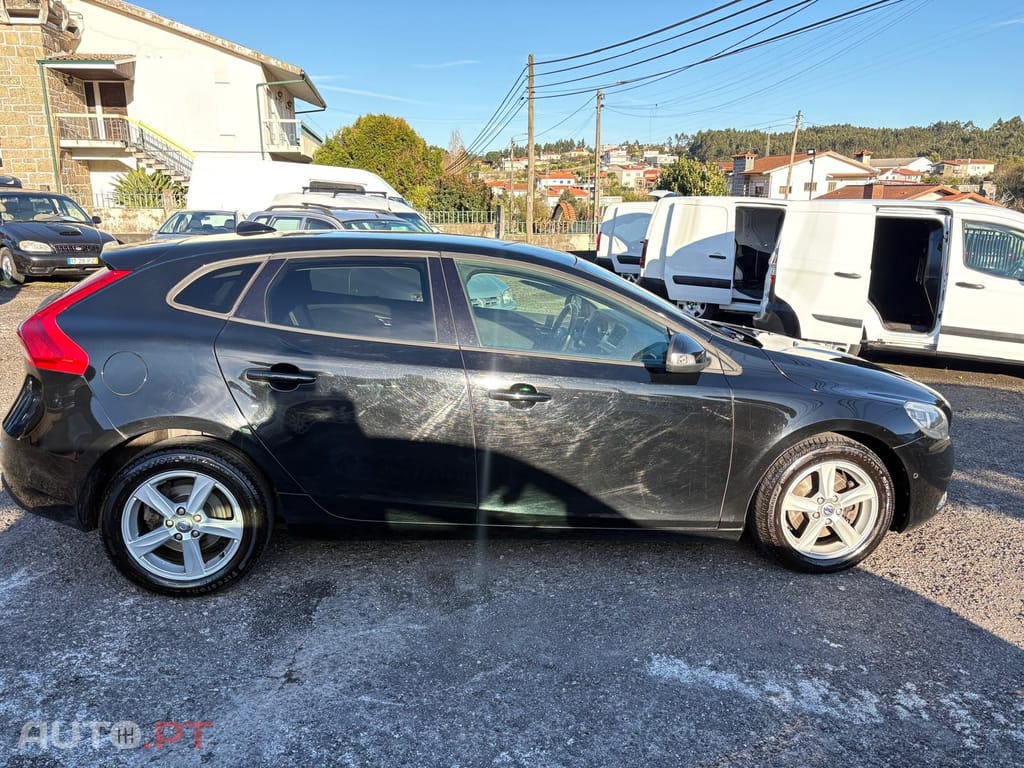 Volvo V40 1.6 D2 Kinetic Powershift