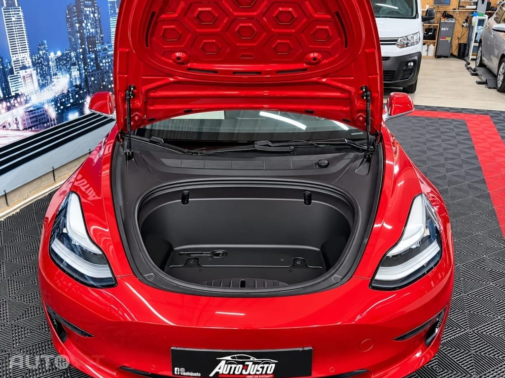 Tesla Model 3 Long Range AWD Dual Motor