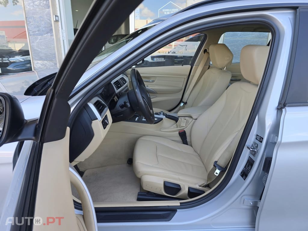 BMW 320 d Touring Aut.
