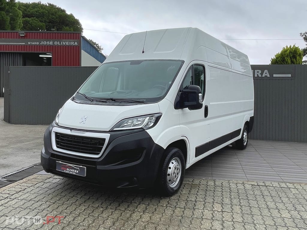 Peugeot Boxer 2.2 BLUE HDI