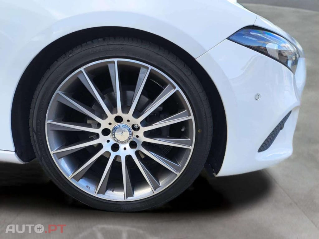 Mercedes-Benz A 180 d STYLE 