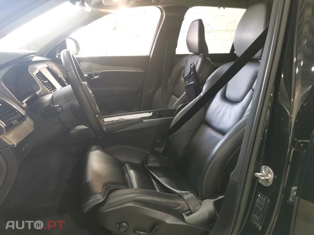 Volvo XC90 2.0 T8 PHEV Plus Bright AWD