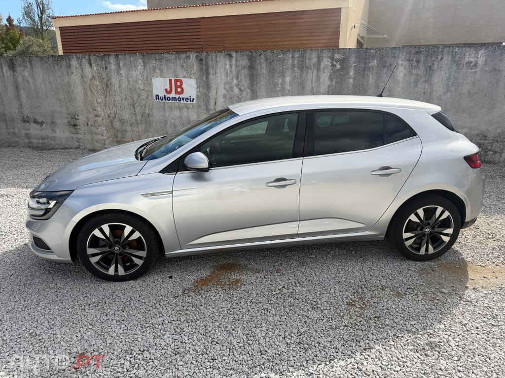 Renault Mégane 1.5 Blue dCi Intens