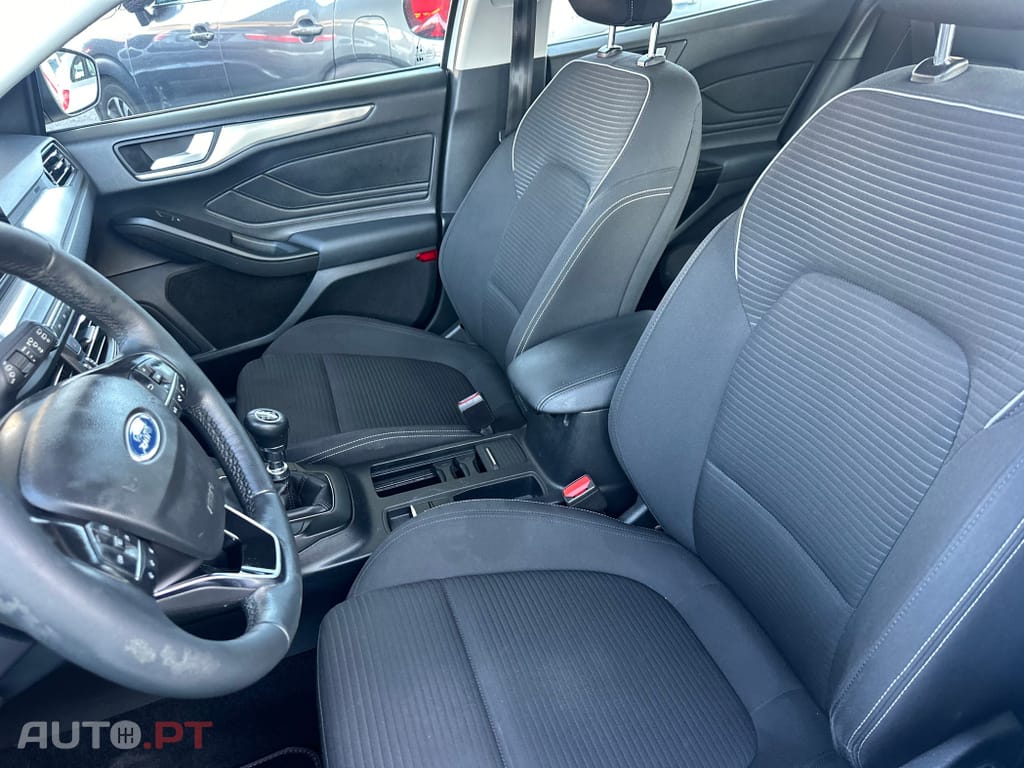 Ford Focus SW 1.5 TDCi EcoBlue Titanium