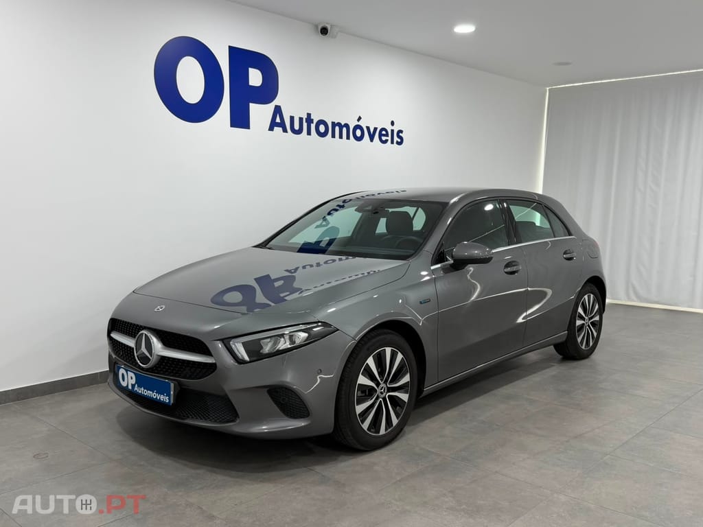 Mercedes-Benz A 250 e Progressive