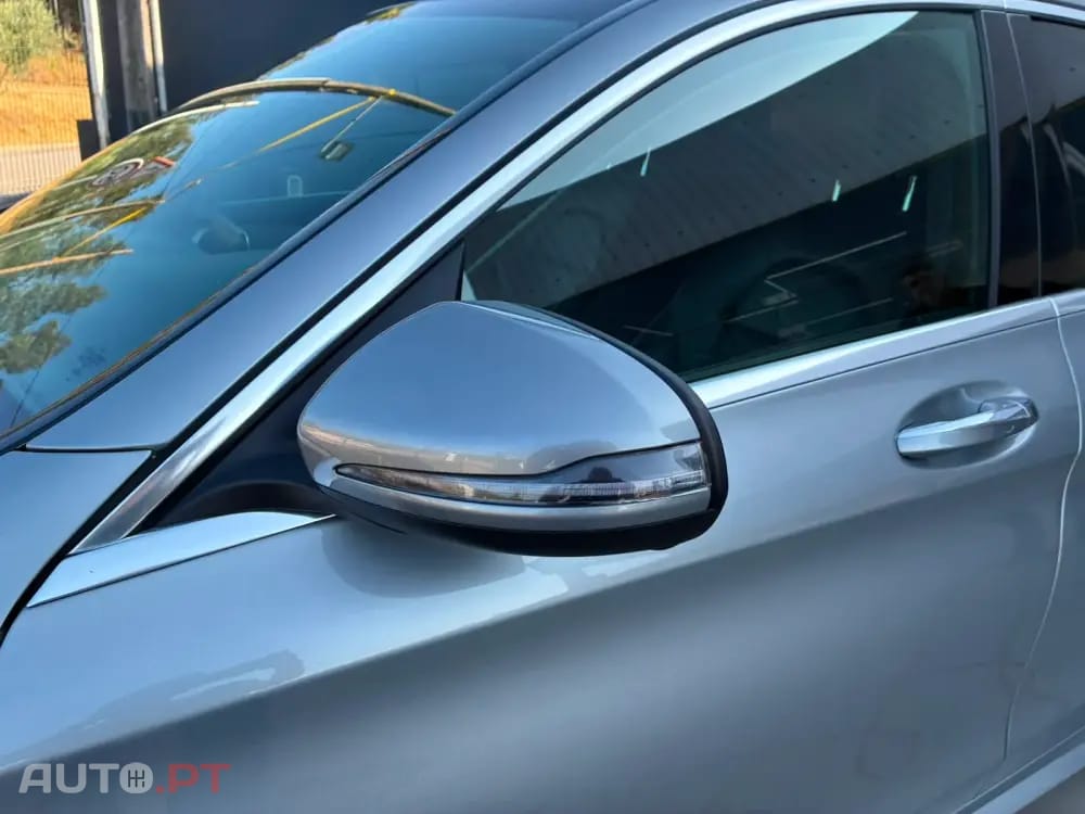 Mercedes-Benz C 300 De  HYBRID BLUE TEC AMG LINE