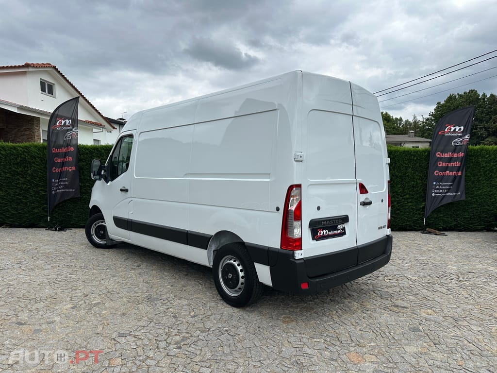 Renault Master 2.3 dCi L2h2