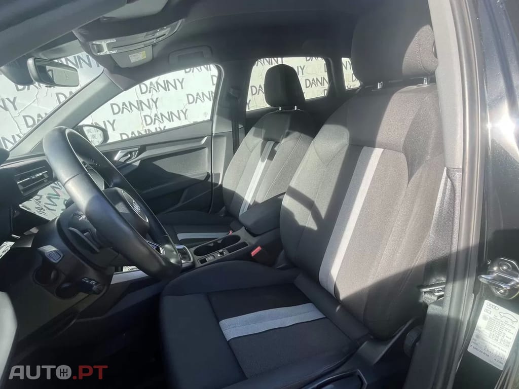Audi A3 Sportback 30 TDI S line