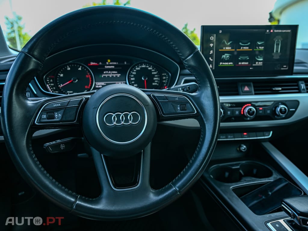 Audi A4 2.0 TDI Design S tronic