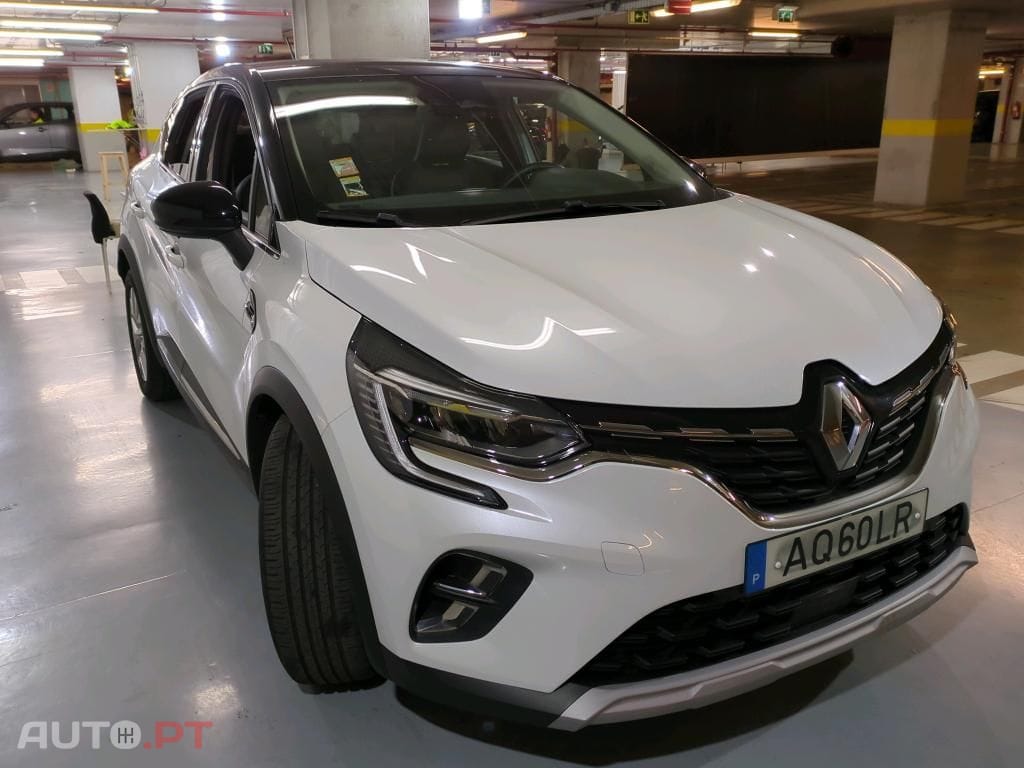 Renault Captur 1.6 E-Tech Plug-In Intens
