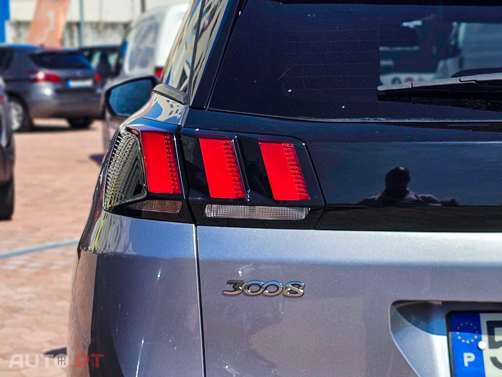 Peugeot 3008 1.5 BlueHDi Crossway
