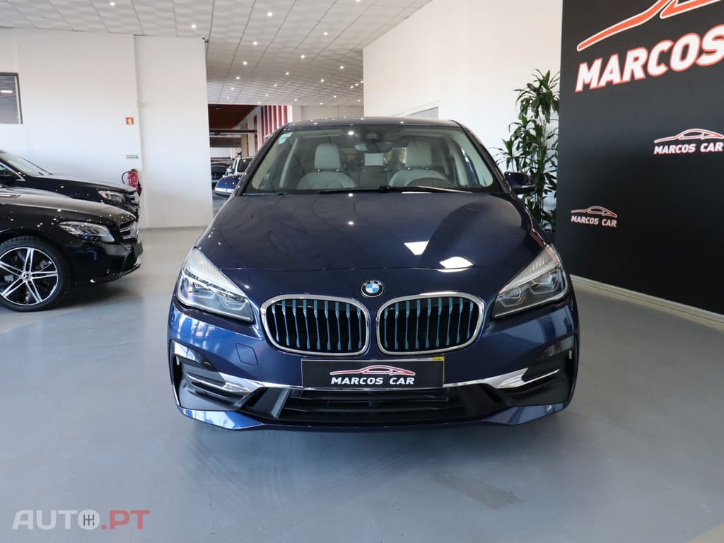 BMW 225 Line Luxury