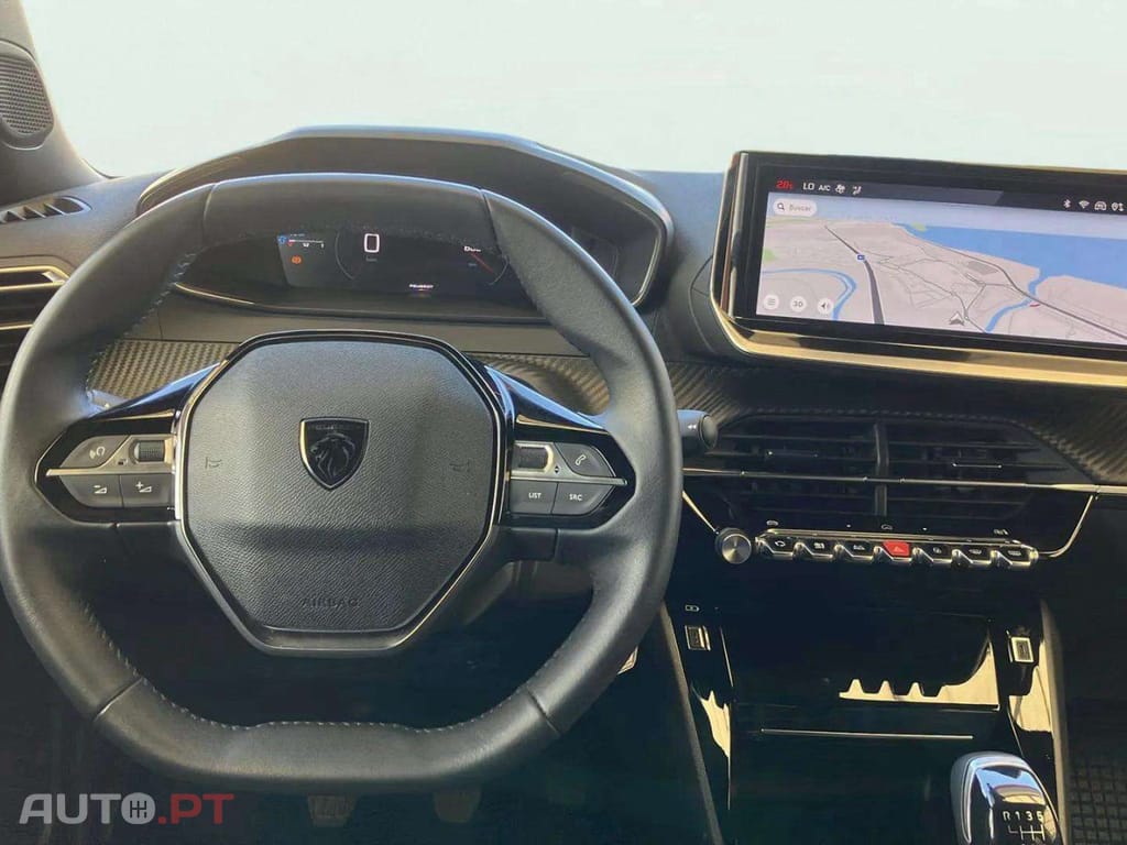 Peugeot 2008 1.2 PureTech Allure