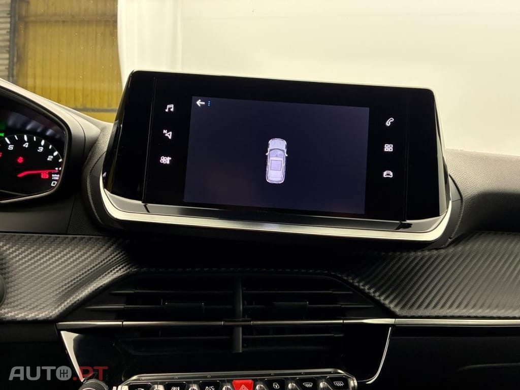 Peugeot 2008 1.2 PureTech Allure