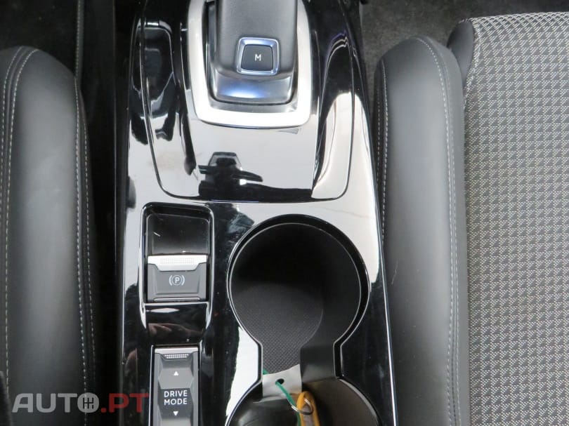 Peugeot 2008 1.5 BlueHDi GT EAT8