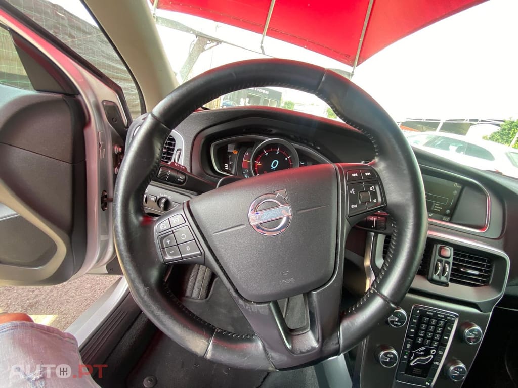 Volvo V40 1.6 D2 Momentum