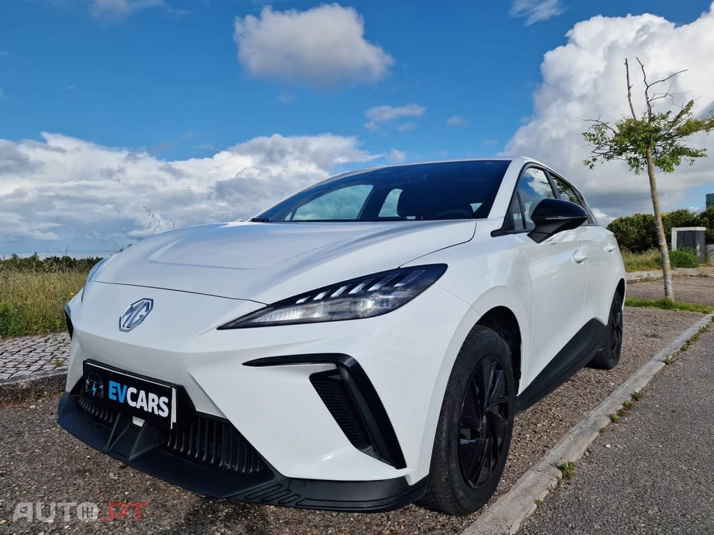 MG MG4 51 kWh Standard