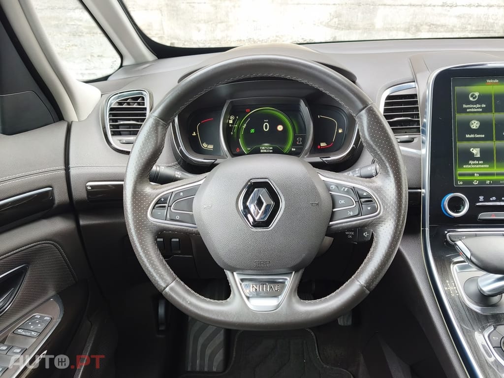Renault Espace 1.6 dCi Initiale Paris EDC
