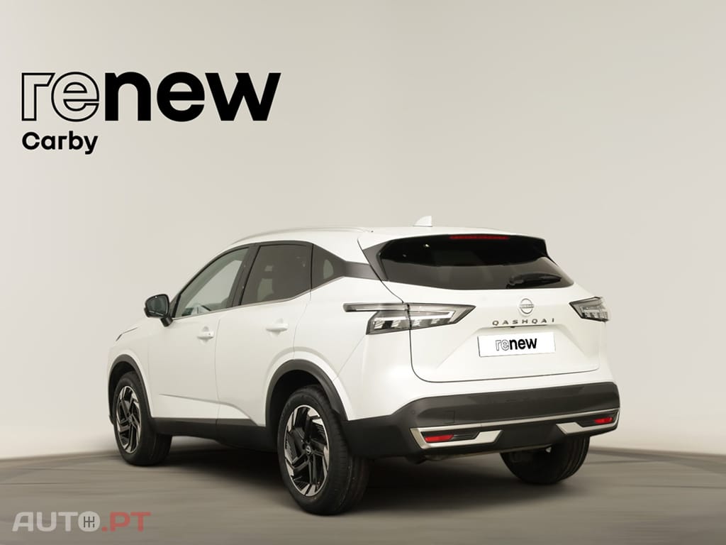Nissan Qashqai Qashqai 1.3 DIG-T N-Connecta LED Xtronic