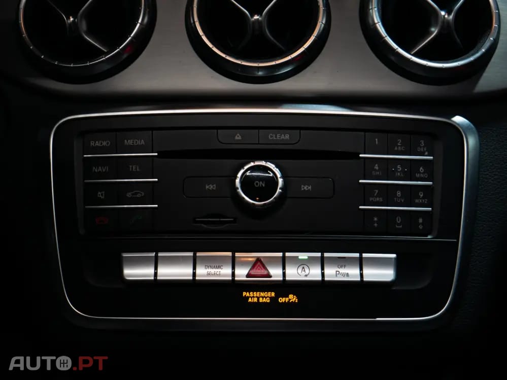 Mercedes-Benz CLA 200 d Shooting Brake AMG Line Aut.