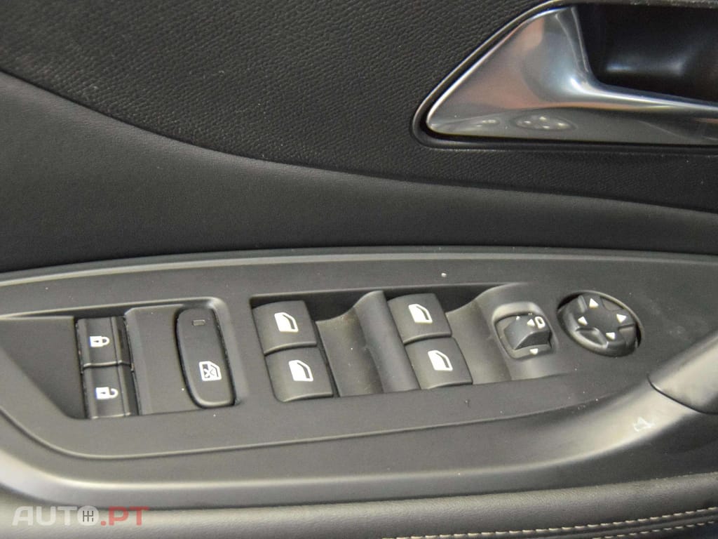Peugeot 308 1.2 PureTech Allure Pack