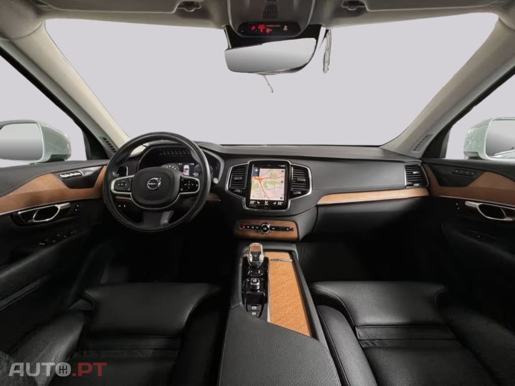 Volvo XC90 T8 AWD I.V.A DEDUTIVEL