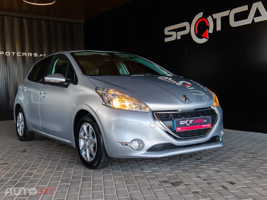 Peugeot 208 1.4 HDi Active