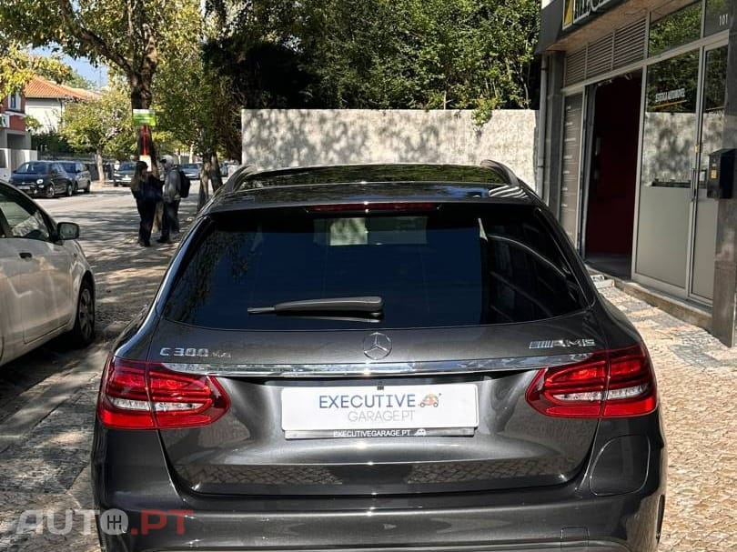 Mercedes-Benz C 300 de AMG Line