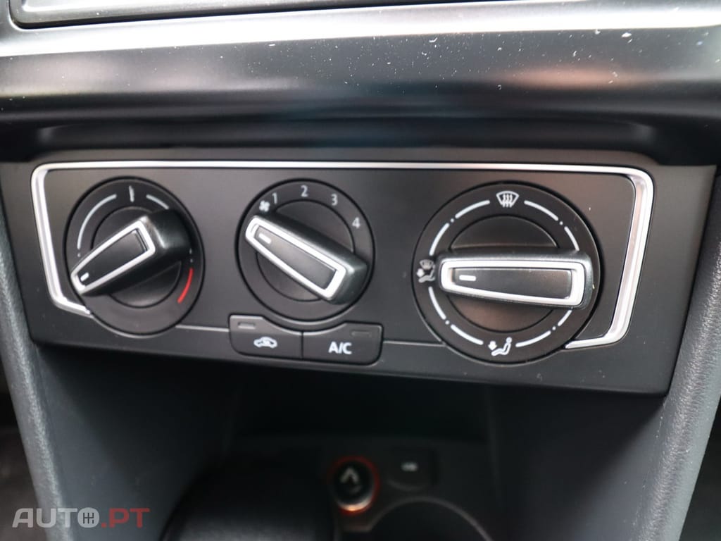 Volkswagen Polo 1.2 Confortline AC