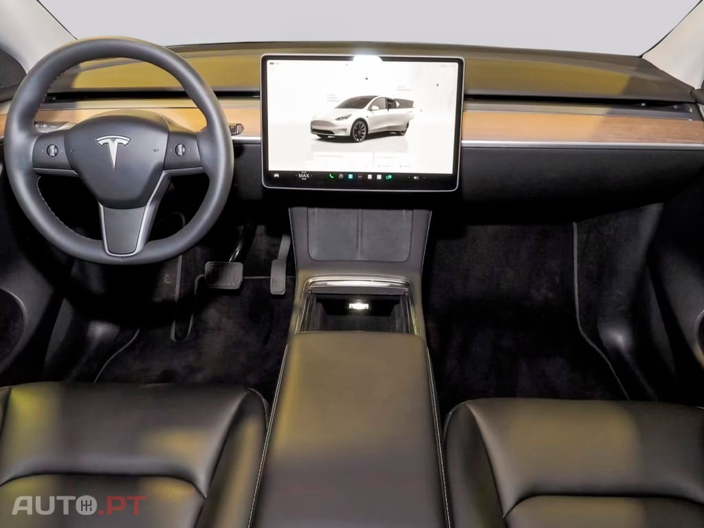 Tesla Model Y RWD I.V.A DEDUTIVEL 