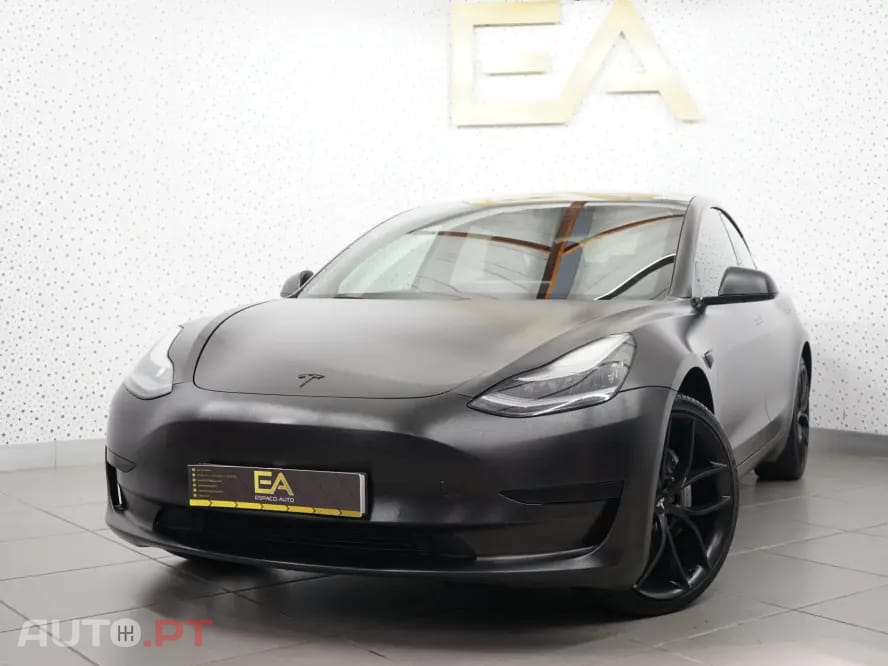 Tesla Model 3 Standard Range Plus RWD