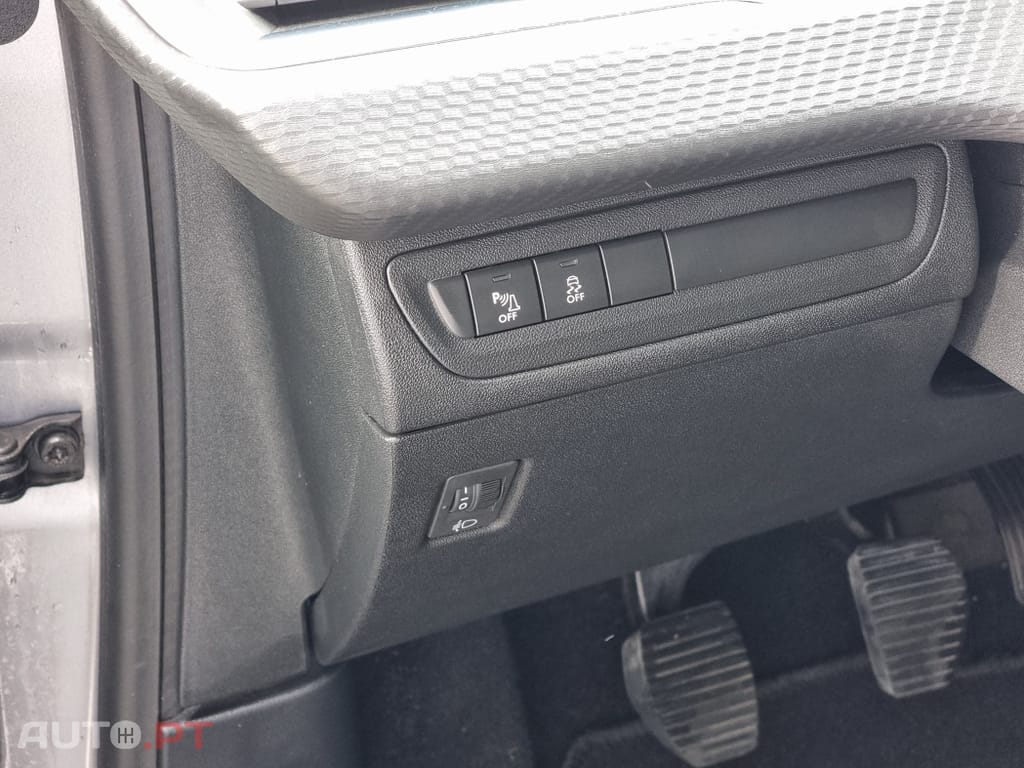 Peugeot 2008 1.2 PureTech Allure