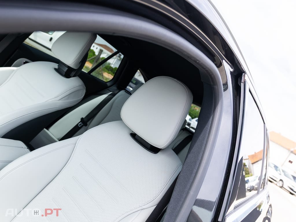 Mercedes-Benz C 300 d AMG Line
