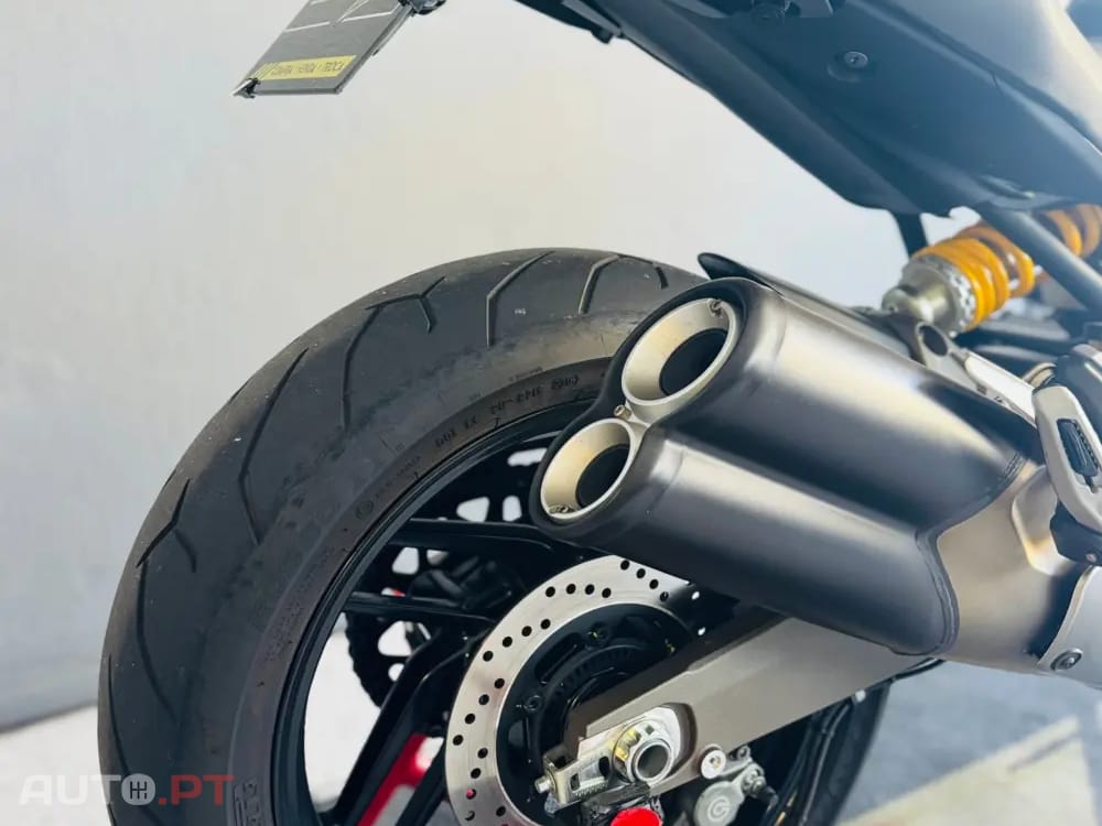 Ducati Monster 821