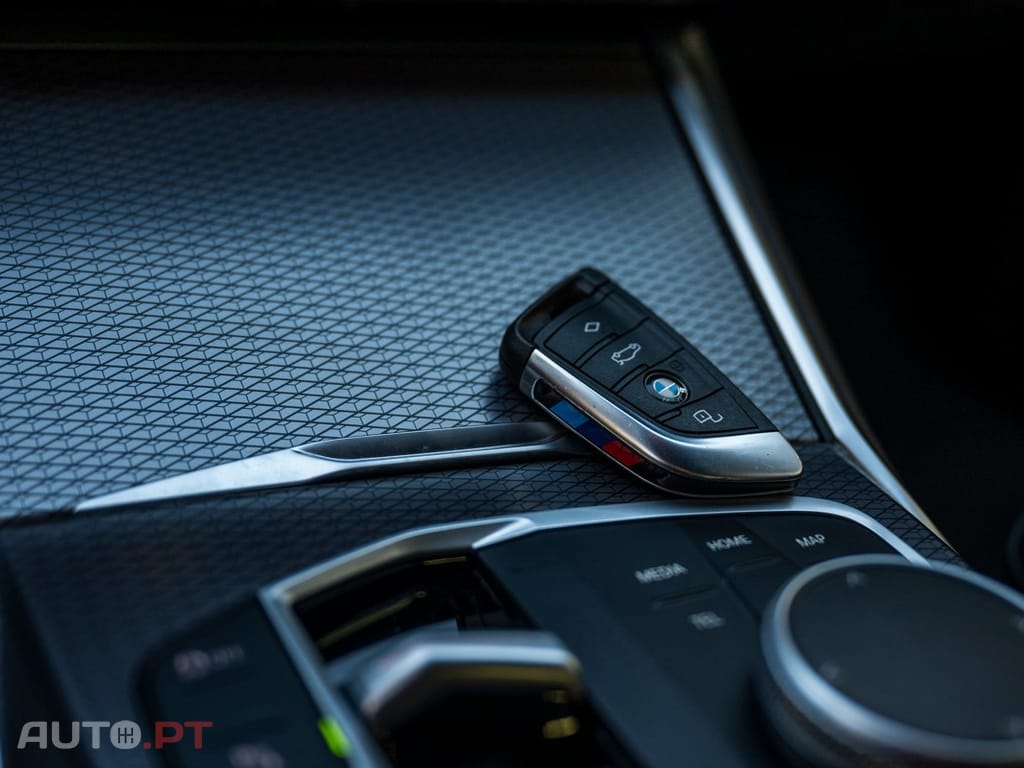 BMW 320 d Touring Pack M Auto