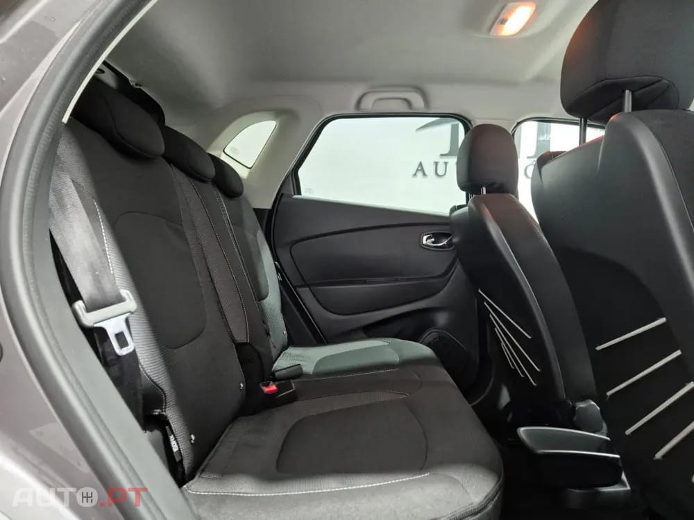 Renault Captur ENERGY TCe 120 EDC Intens