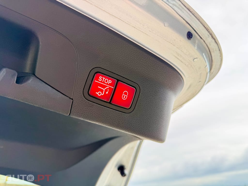 Mercedes-Benz GLC 300 de Coupe 4Matic 9G-TRONIC AMG Line