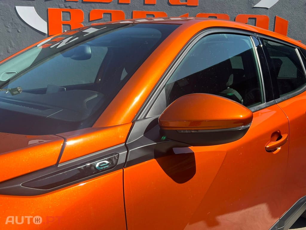 Peugeot E-2008 50 kWh Active Pack