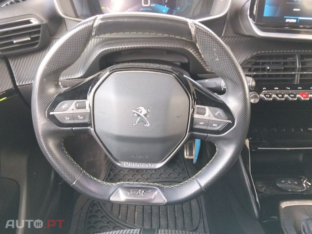 Peugeot 2008 1.2 PureTech GT Line