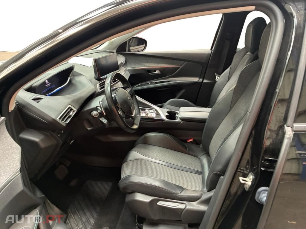 Peugeot 3008 1.5 BlueHDi Allure Pack EAT8