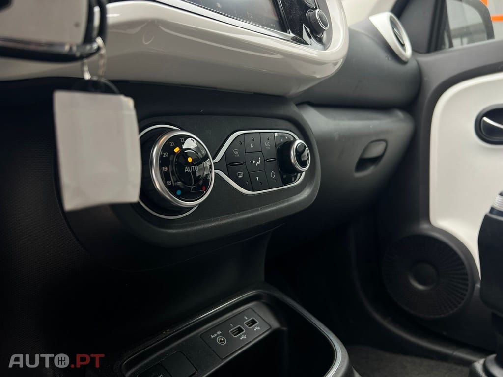 Renault Twingo 1.0 SCe Intens