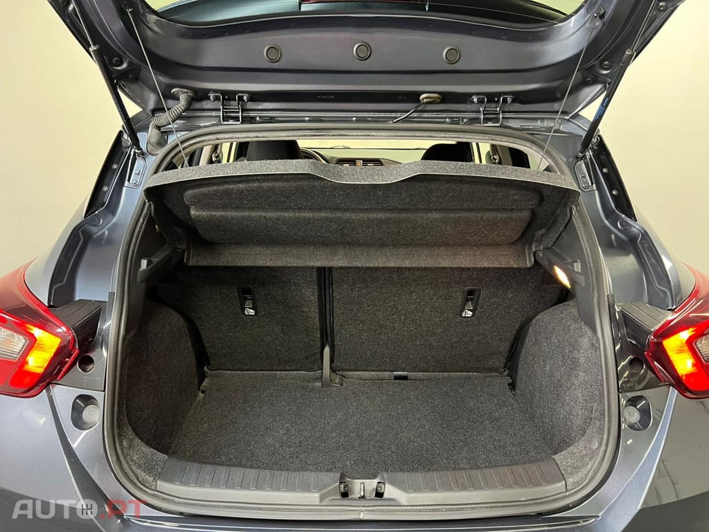 Nissan Micra IG-T 66 kW (90 CV) S&S Silver Feel