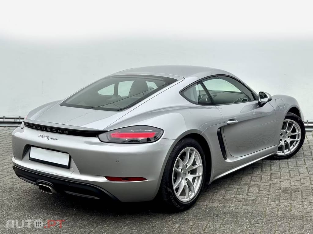 Porsche Cayman 300 PK