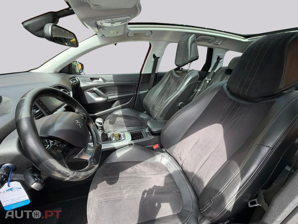 Peugeot 308 SW 1.2 e-THP Allure